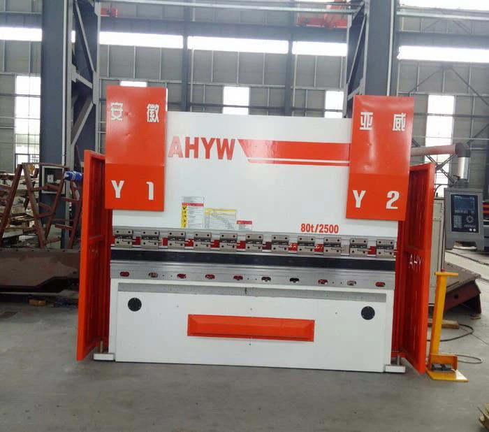 AHYW 4-akselinen CNC Paina jarrut 80T