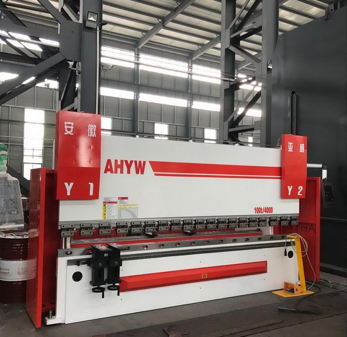 Kiina AHYW 100T4M CNC Press Brake 4 akseli